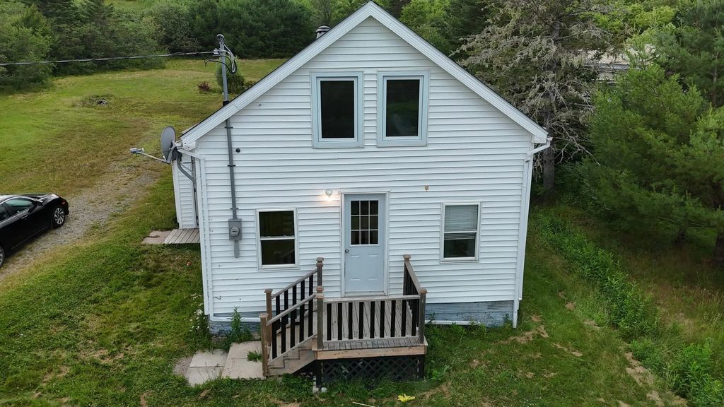 1467 Highway 336, Dean