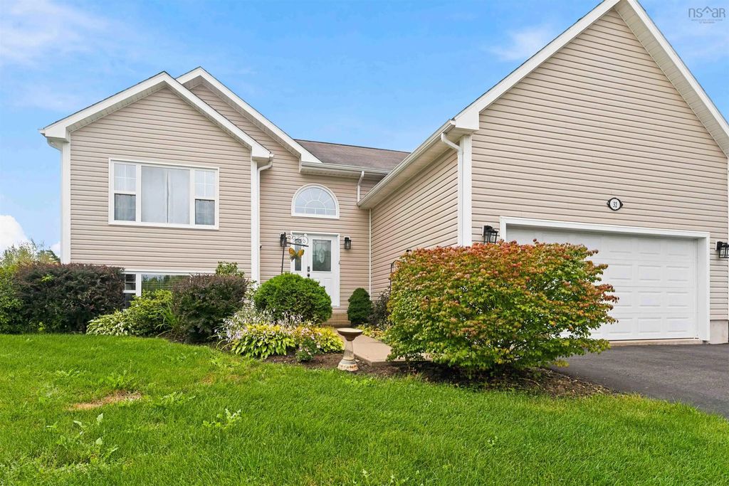 32 Terra Nova Drive, Greenwood