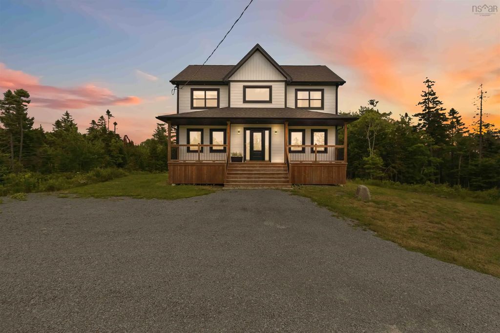 511 Midnight Run, Middle Sackville