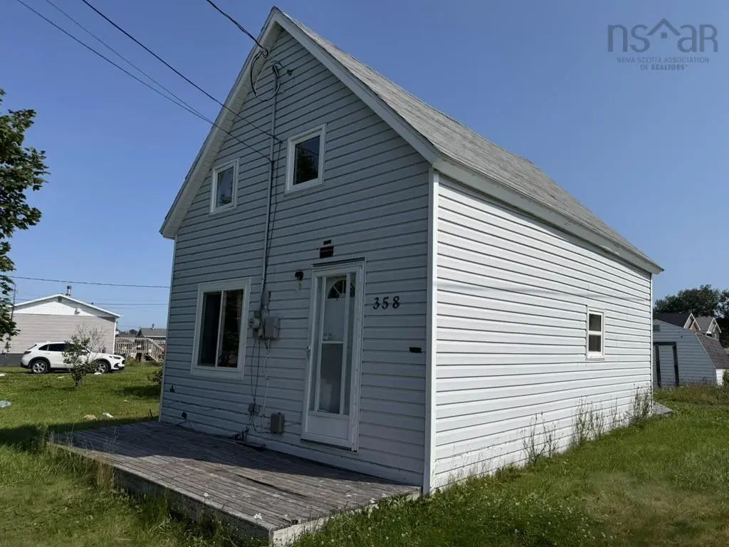 358 Douglas Avenue, Glace Bay