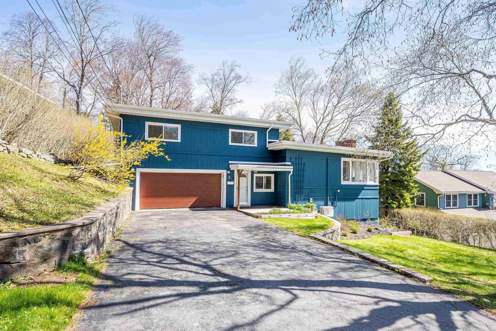 5 Wilson Boulevard, Wedgewood