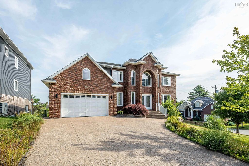 37 Worthington Place, Bedford