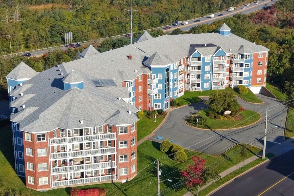 306 512 Parkland Drive, Halifax