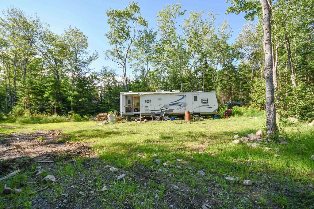 99 Farfields Lane, Beaver Bank