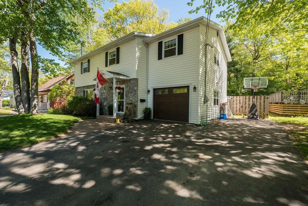 82 Hirtle Drive, Bridgewater