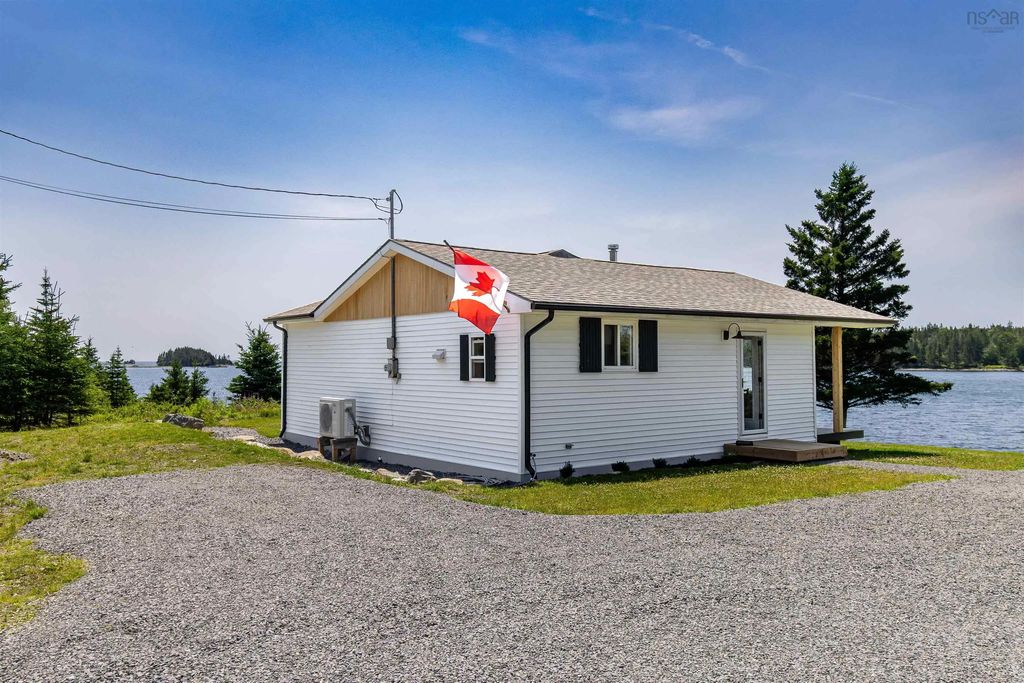 12721 Highway 316, Goldboro