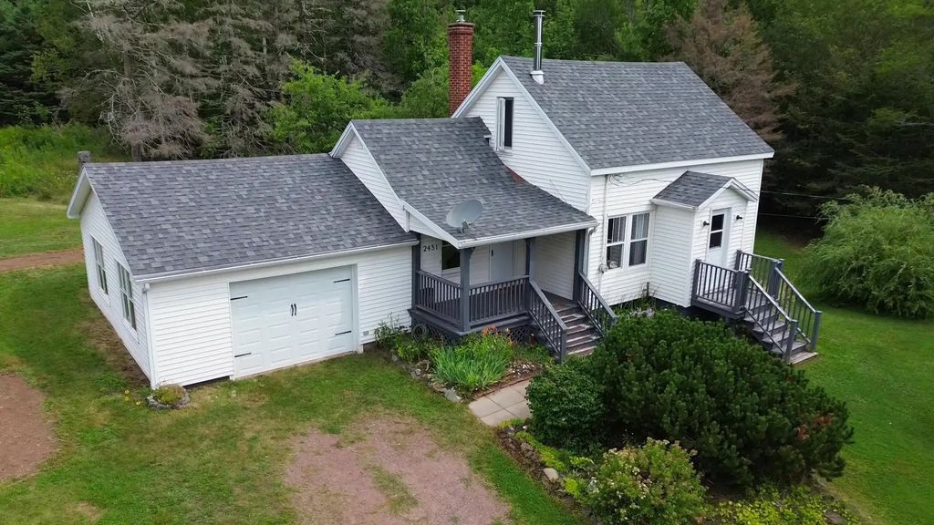 2451 Highway 2, Carrs Brook