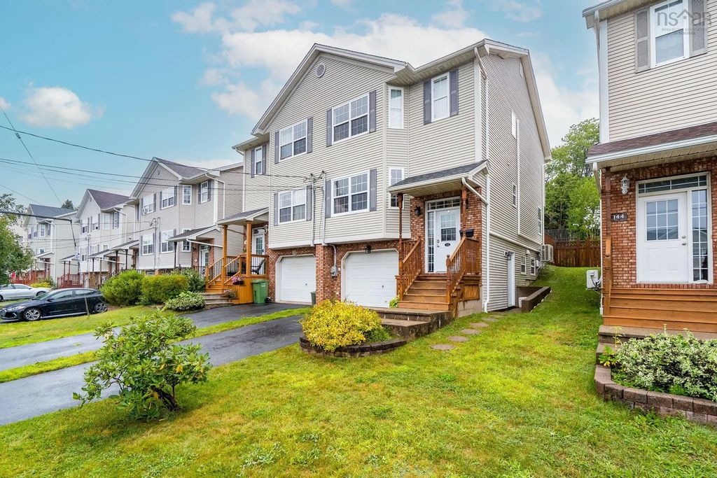 142 Stoneybrook Court, Halifax