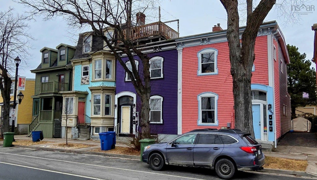 2055,2059,2061 North Park Street, Halifax