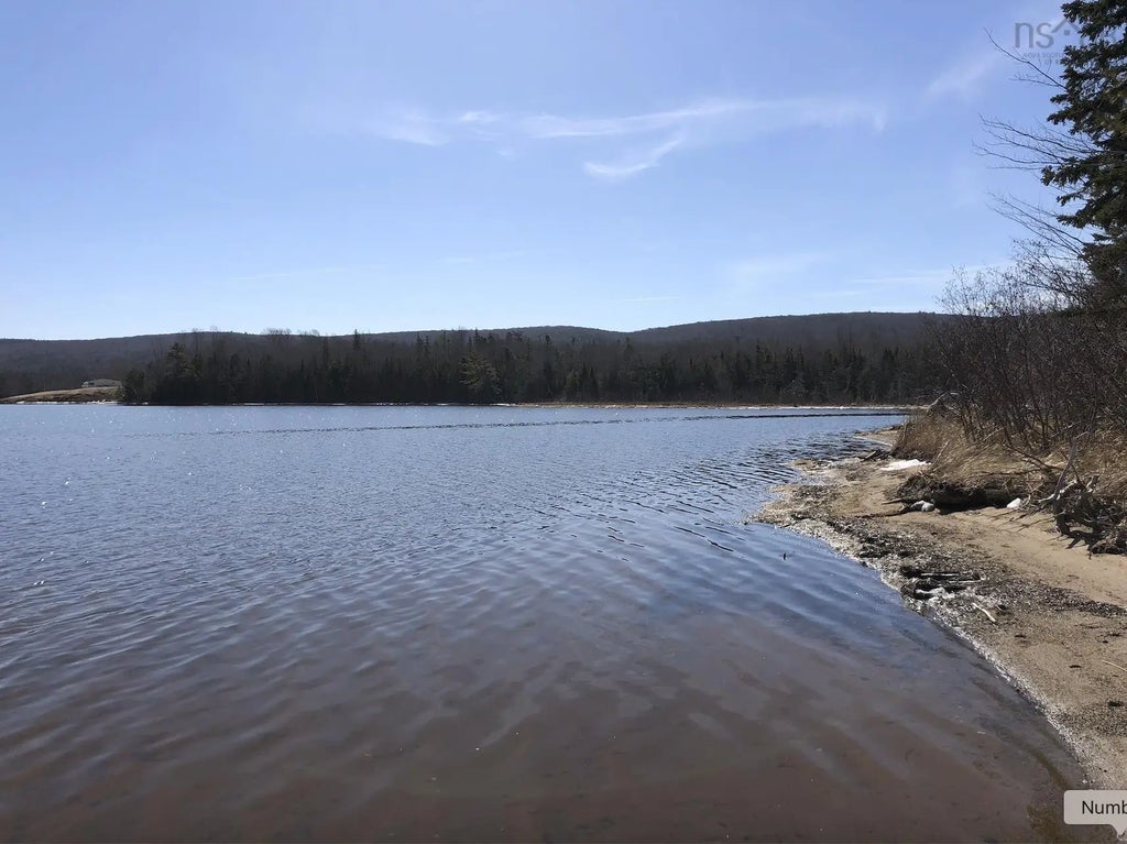 Marble Mountain Road, Crowdis Bridge
