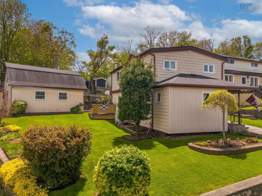 88 Armada Drive, Halifax