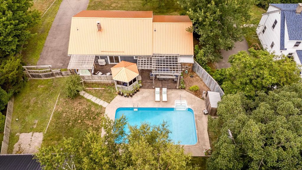 426 Granville Street E, Bridgetown