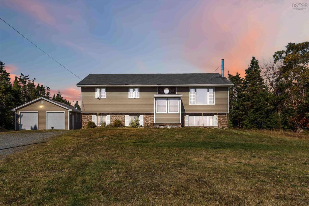 9 Colony Way, Lawrencetown