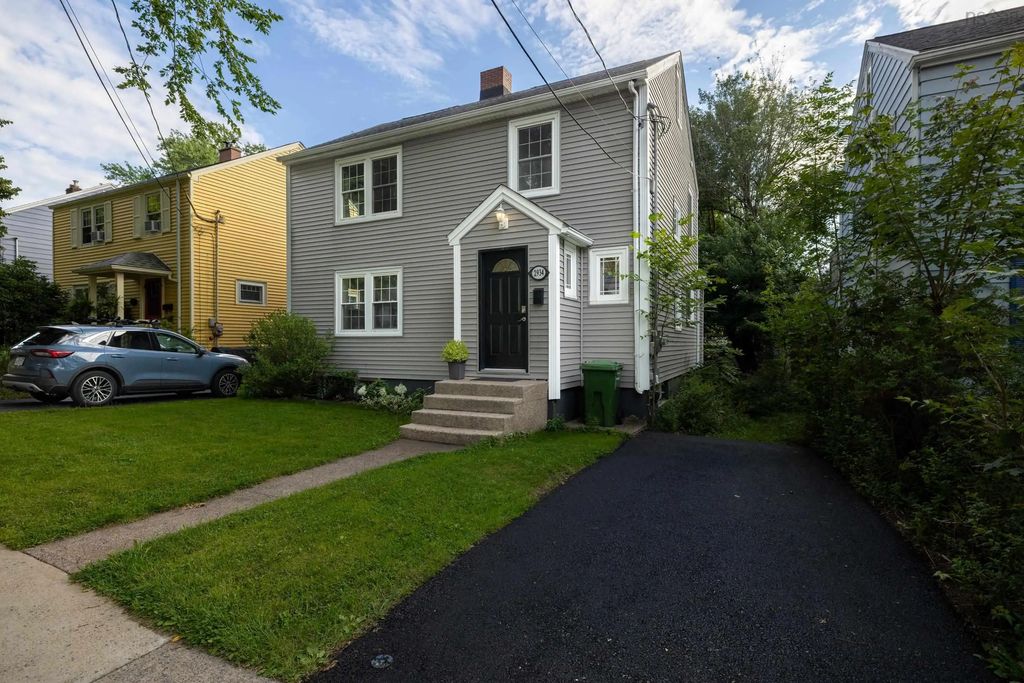 2934 Oxford Street, Halifax