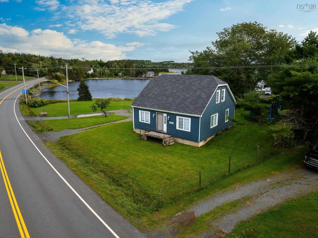 8628 Highway 7 Highway E, Musquodoboit Harbour