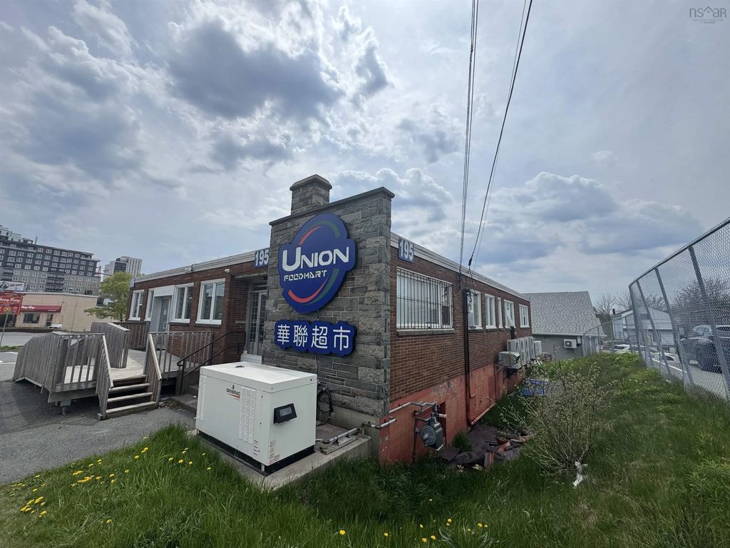 195 Wyse Road, Dartmouth