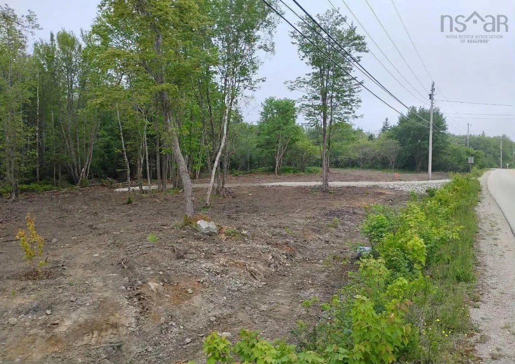 Gavel Road, Gavelton