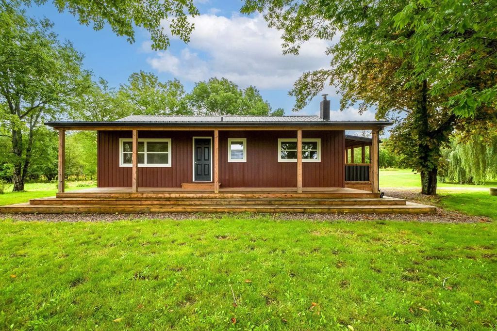 4144 Highway 14, Windsor Forks