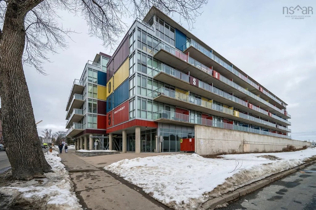 527 1065 Barrington Street, Halifax