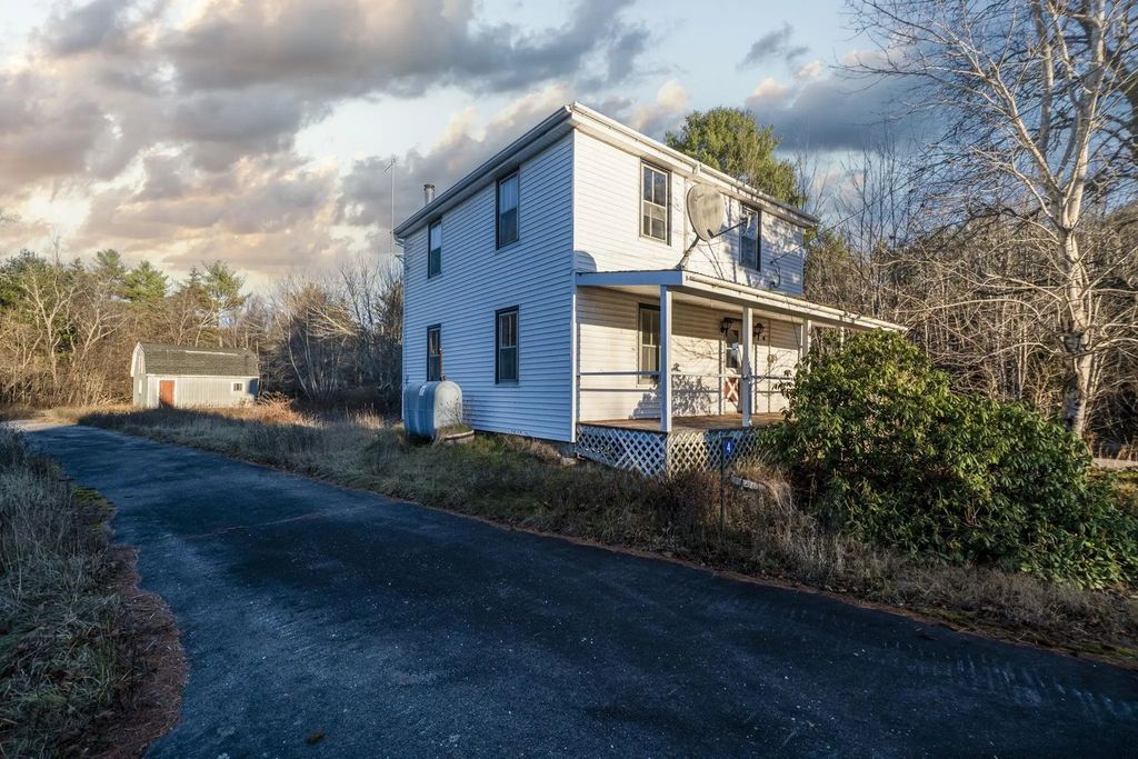 4 Basil Whynot Road, Upper Northfield