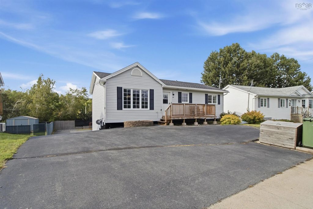 49 Lucasville Road, Middle Sackville