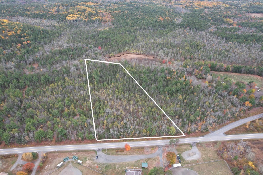 Lot 2 Highway 8, Harmony