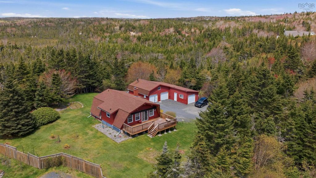 1005 Ketch Harbour Road, Duncans Cove
