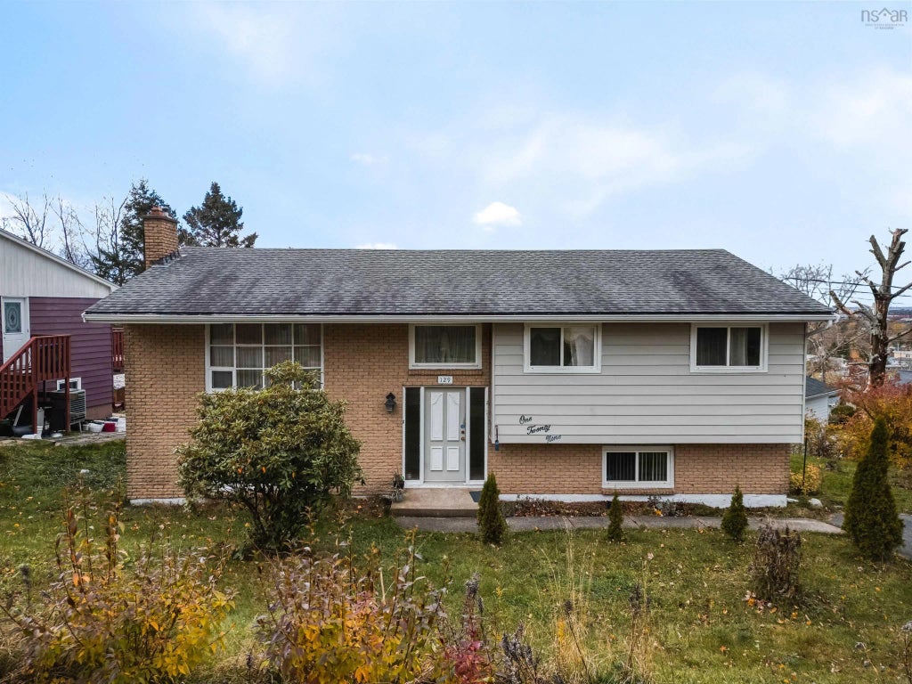 129 Regal Road, Dartmouth