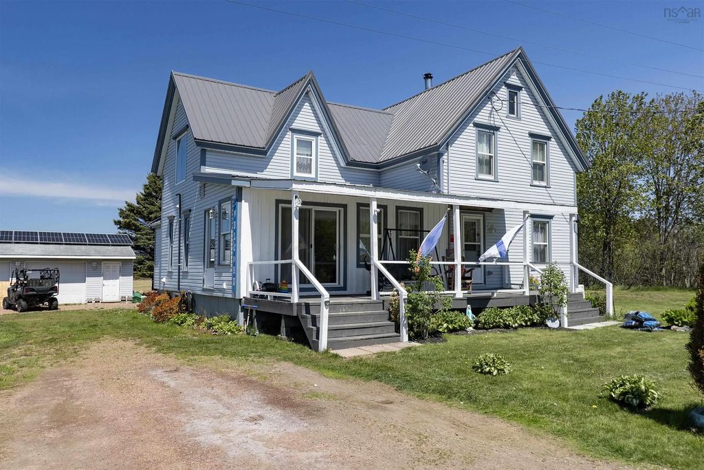 73 Mills Road, Advocate Harbour