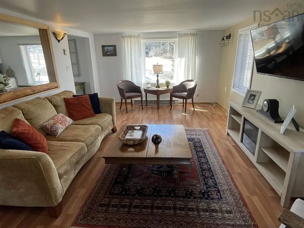 27 Descousse-cap La Ronde Road, D'Escousse
