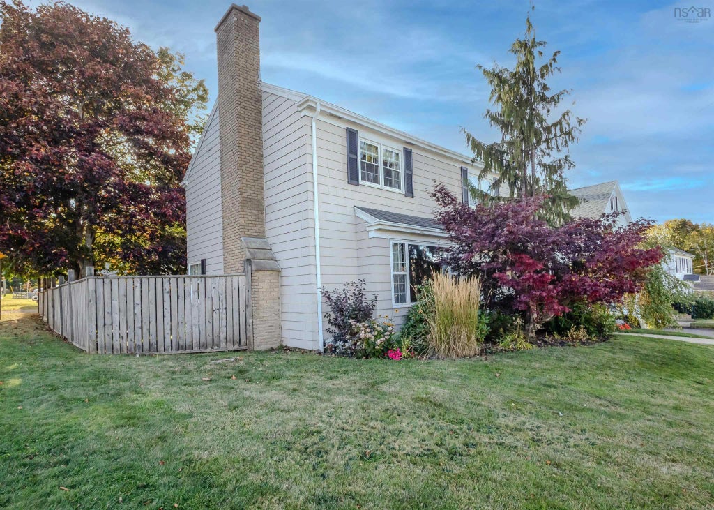 48 Castle Drive, Sydney