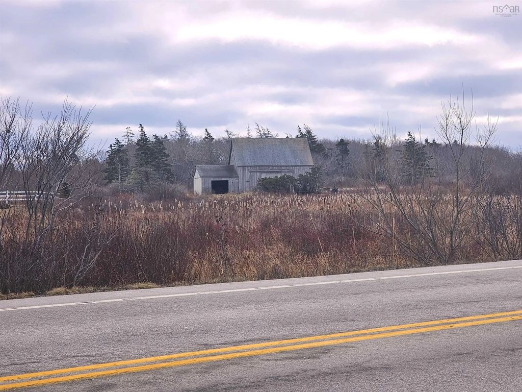 Highway 1, Lower Saulnierville