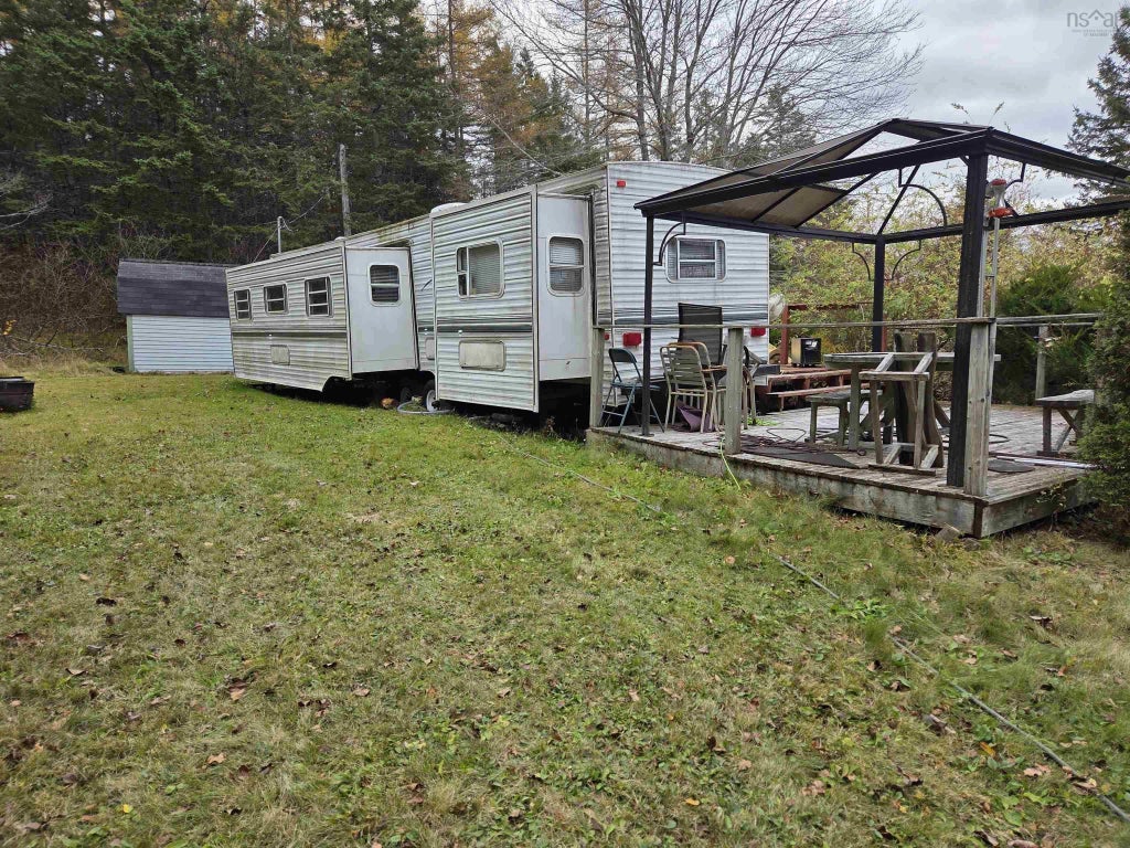 10232 Highway 234, Elmsvale