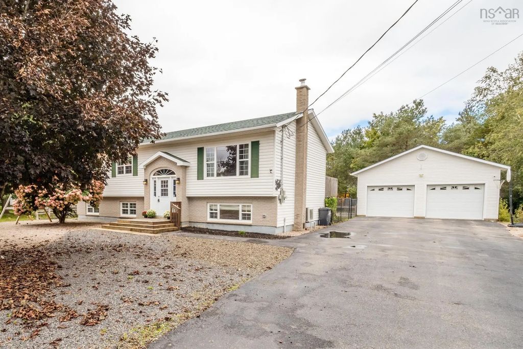 11 Rogers Road, Nictaux