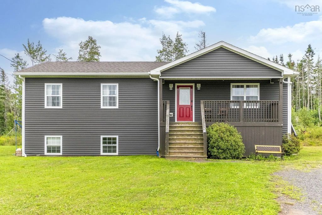 170 Blainedale Drive, Salmon River
