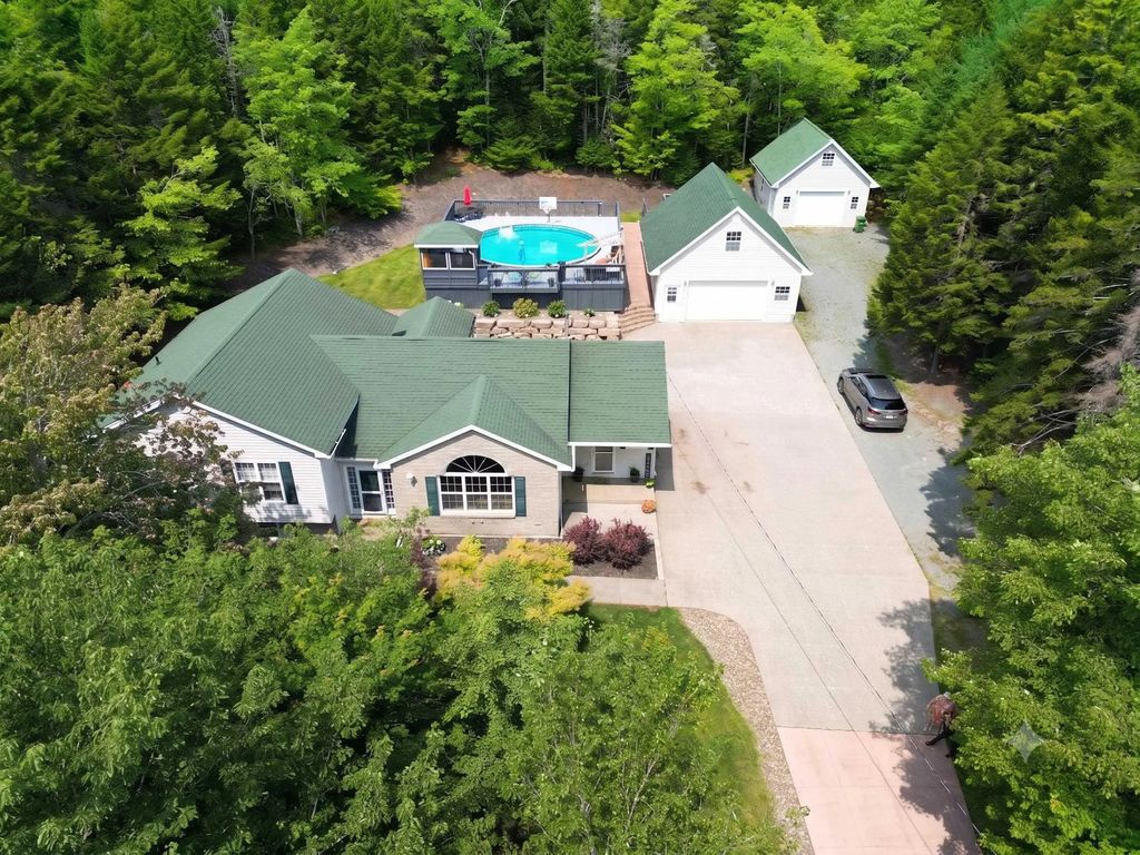 52 Wilson Lake Drive, Middle Sackville