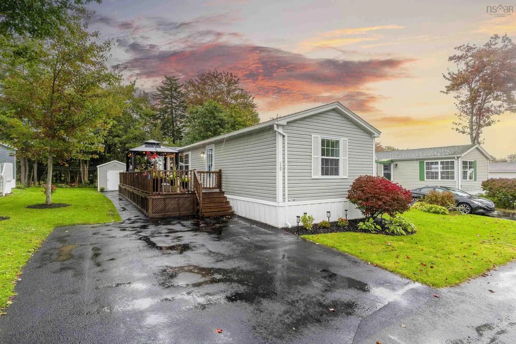16 First Street, Lucasville