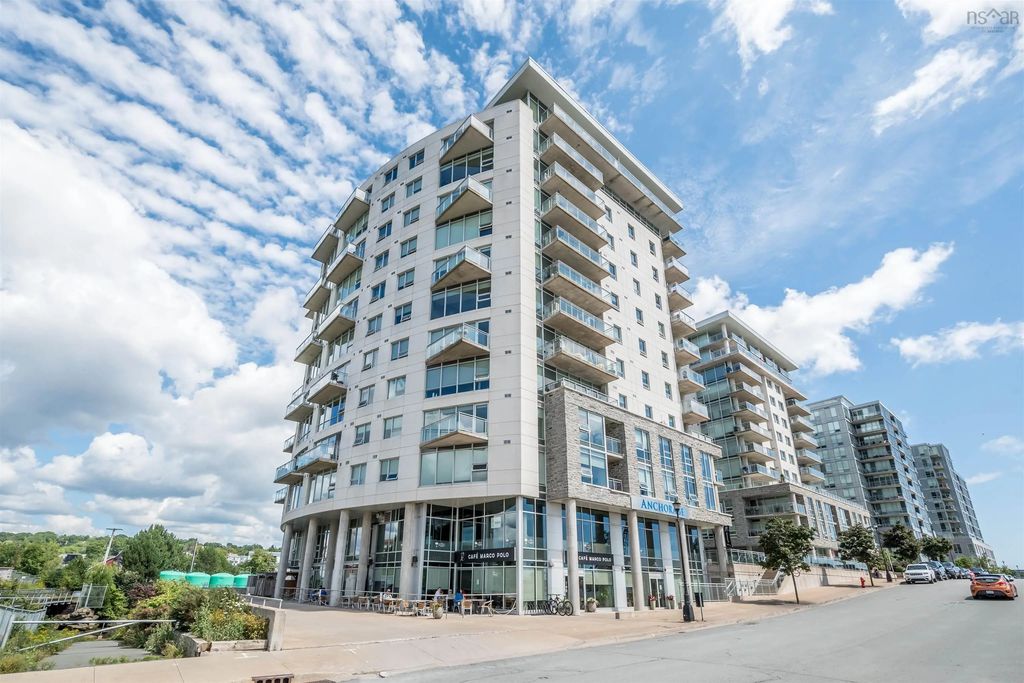 401 15 Kings Wharf Place, Dartmouth