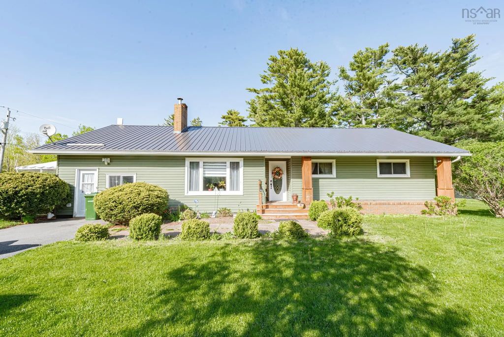 4 Three Brooks Road, Three Brooks