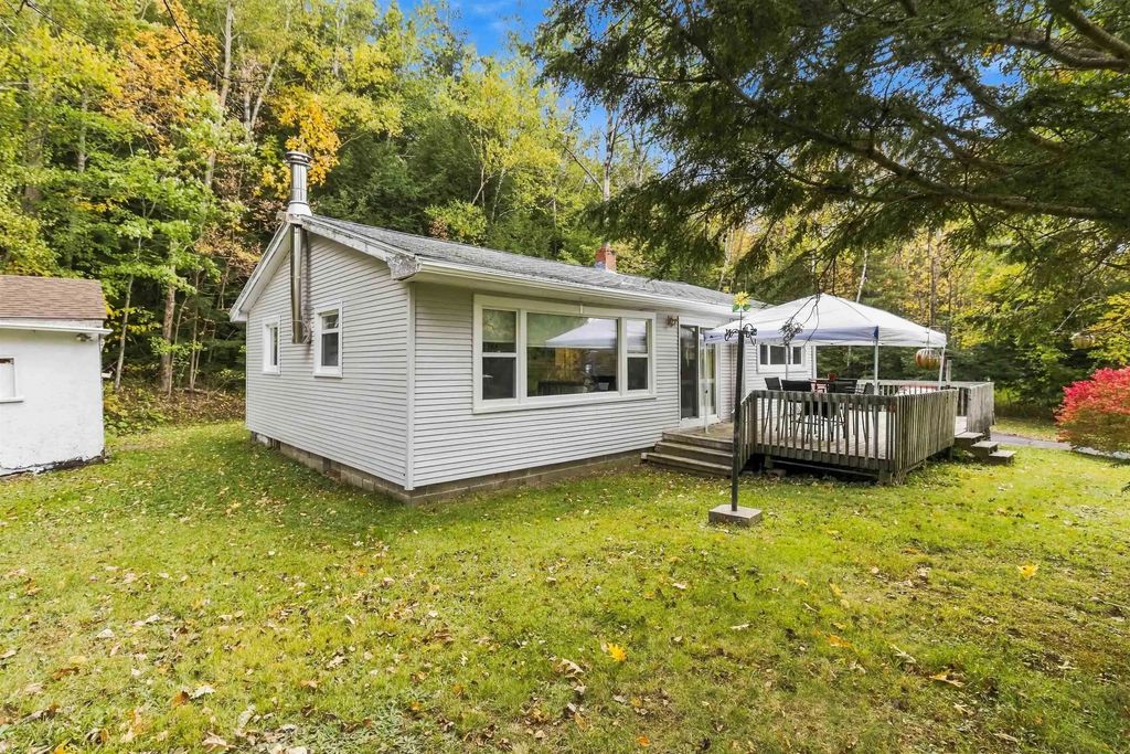 5376 Highway 2 Highway, Grand Lake