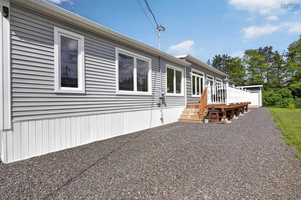 86 Sunrise Court, Upper Onslow