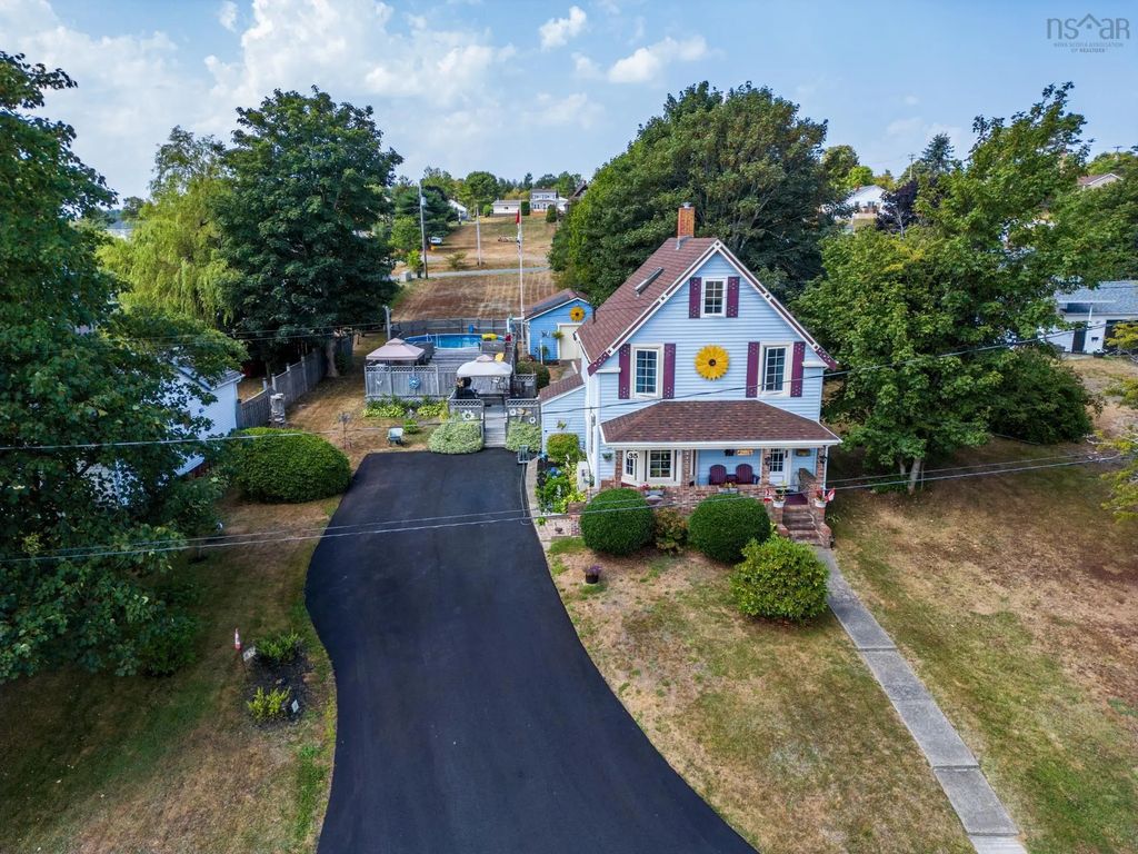 35 King Street, Digby
