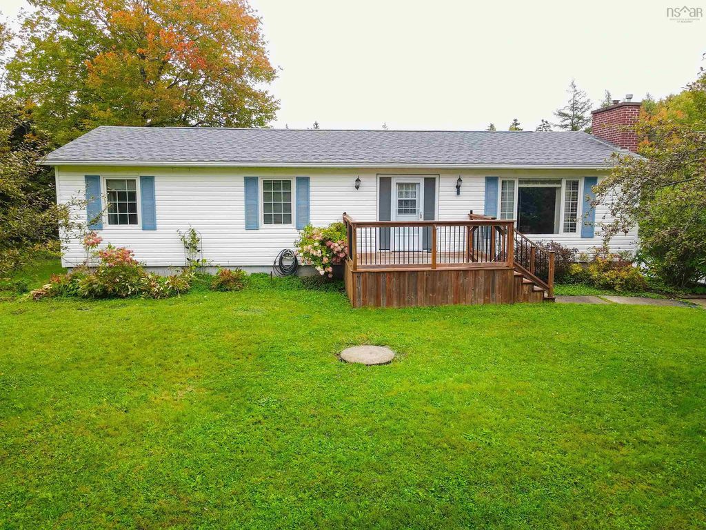 273 Highway 1, Mount Uniacke