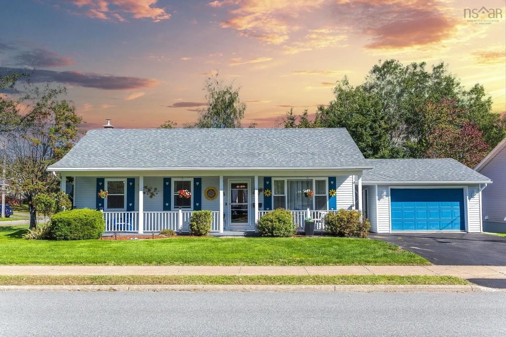 78 Cambey Avenue, Stellarton