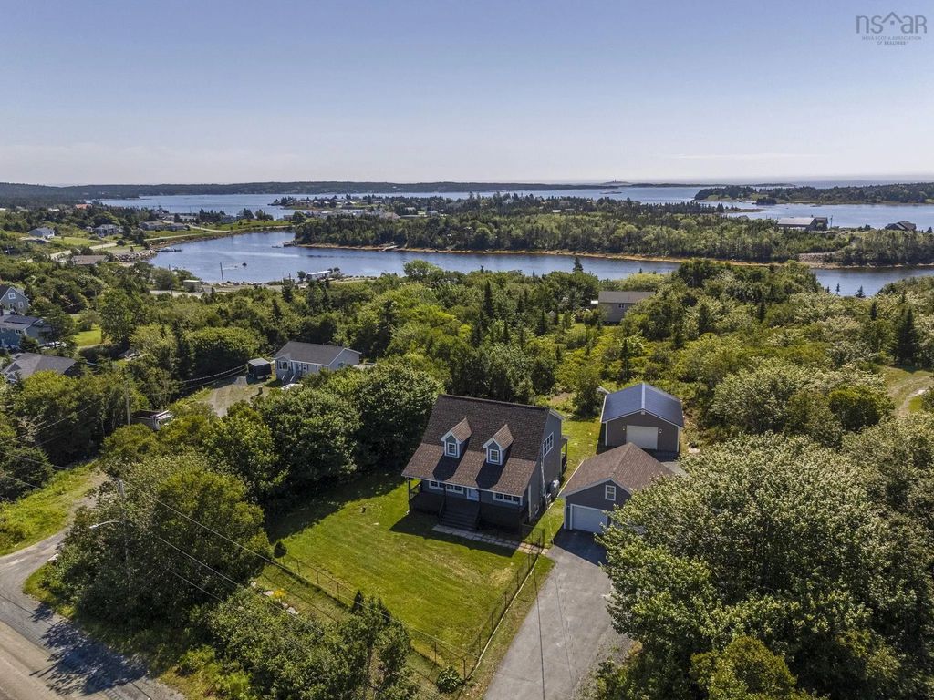 24 Kelly Drive, Williamswood