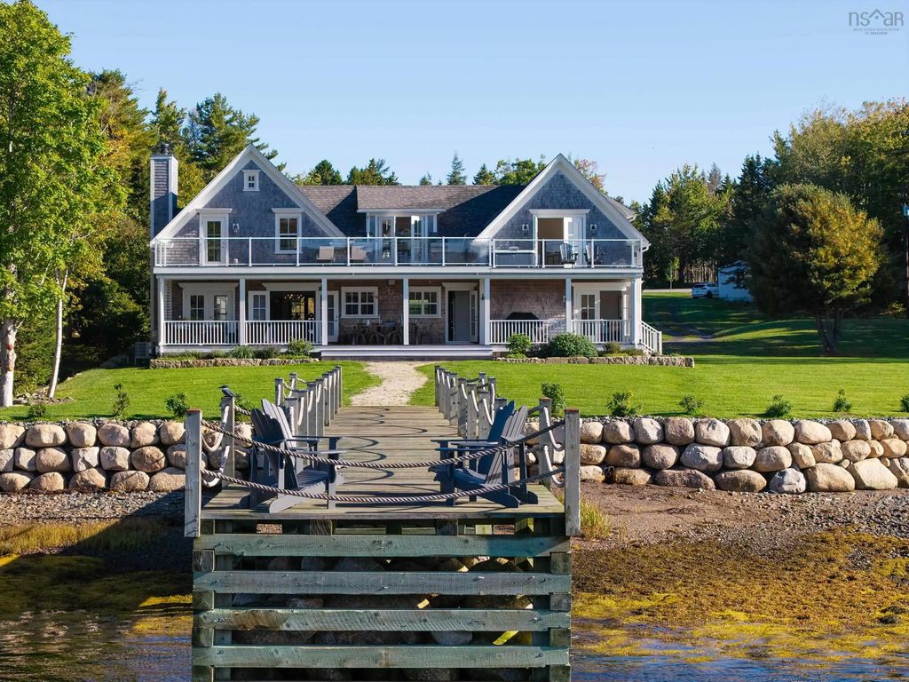 4591, 4587 Highway 332, East Lahave