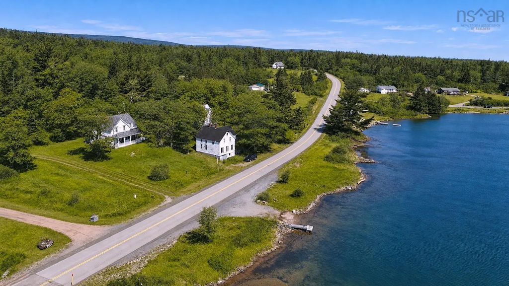 2145 Marble Mountain Rd, West Bay
