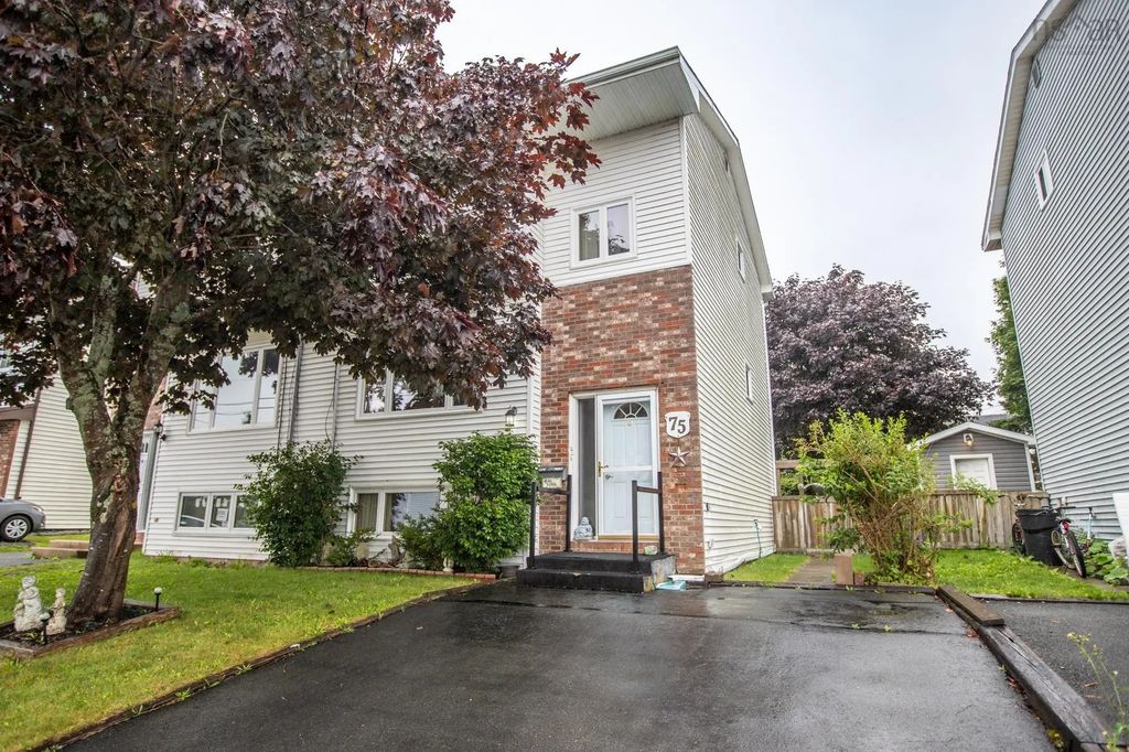 75 Cannon Crescent, Eastern Passage