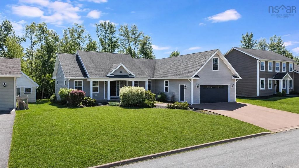42 Rowan Avenue, New Glasgow