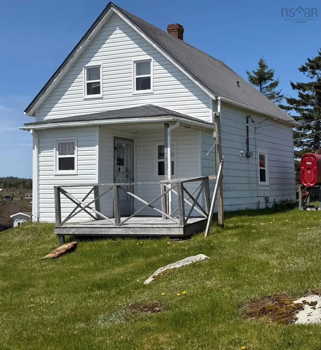 88 Pellerin Road, Larry's River